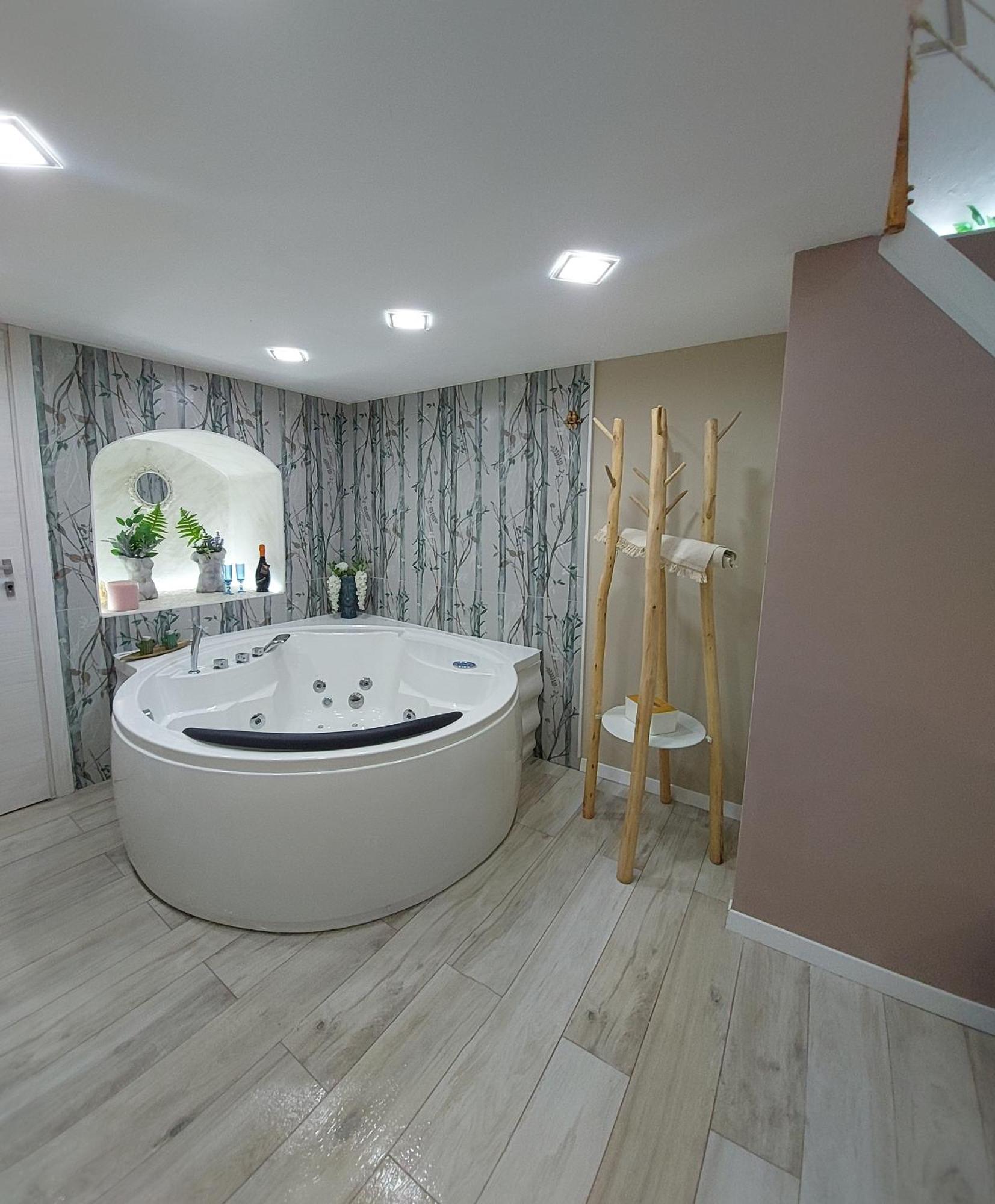 Bellini Luxury Suite Catania Bagian luar foto