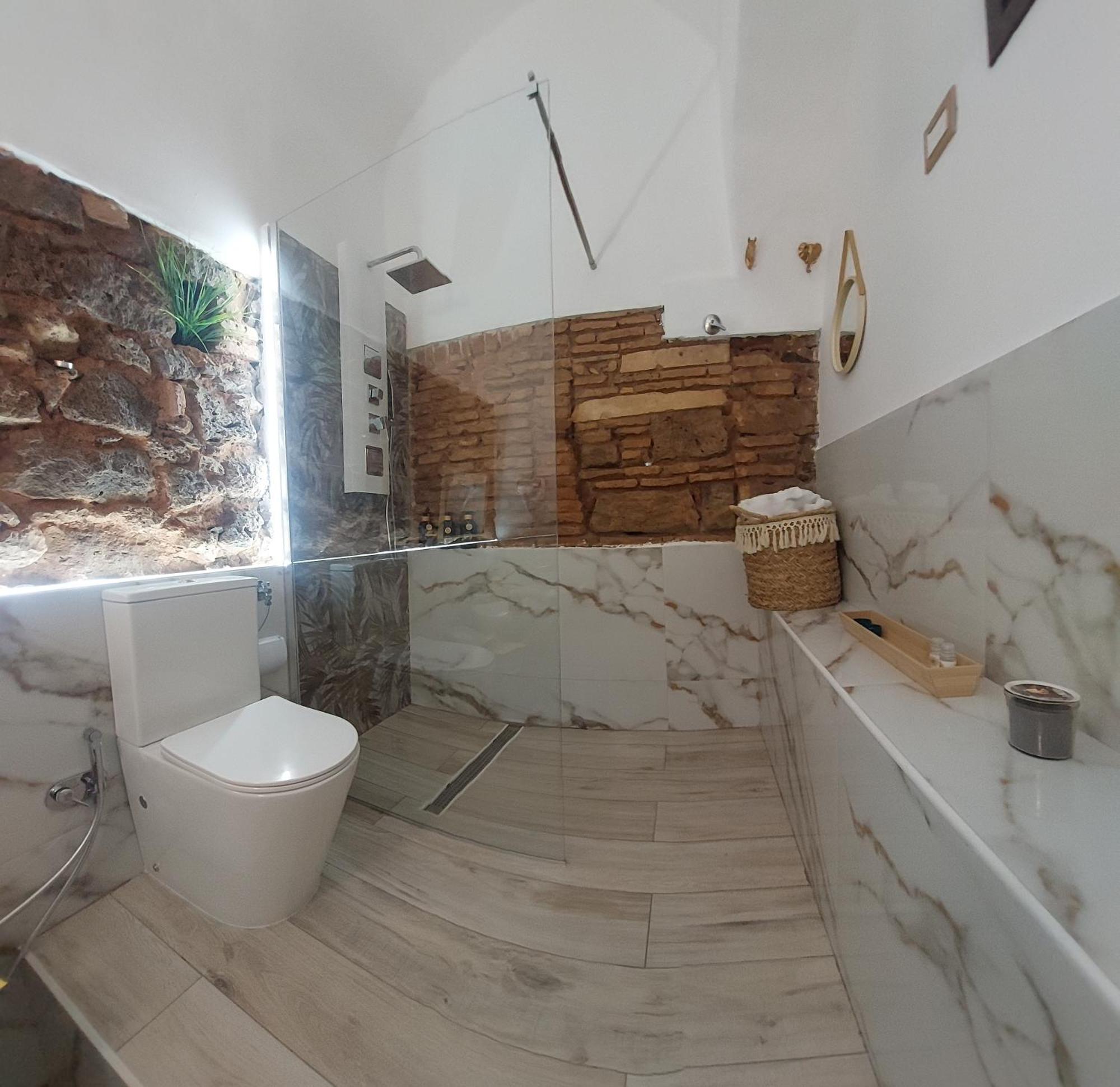 Bellini Luxury Suite Catania Bagian luar foto